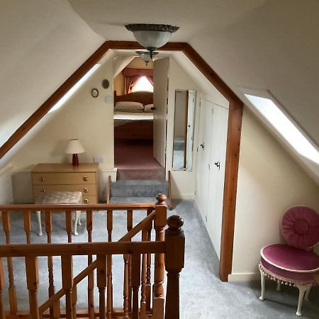 Three-Bedroom Old Cottage Free Parking Inverness Exterior foto